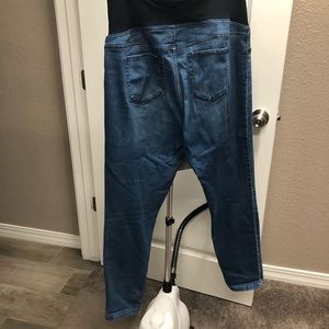 Maternity Jegging